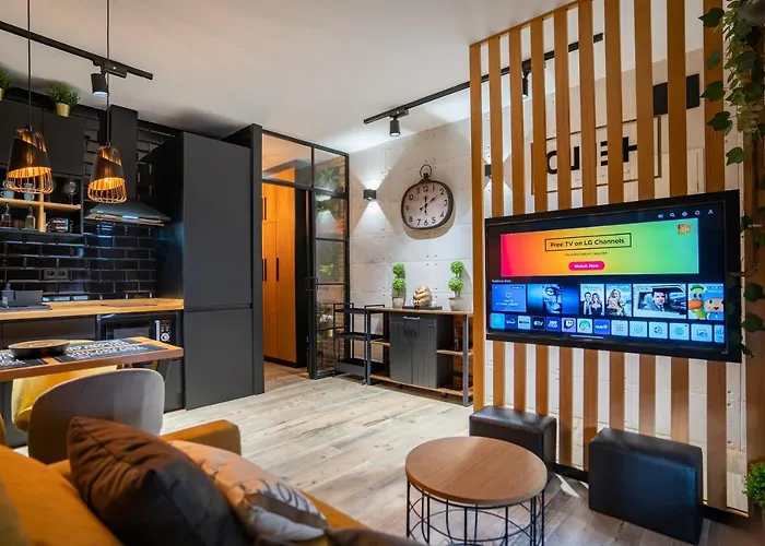 Carihuela Playa. Plaza Del Remo. Exclusivo Apartamento Al Lado Del Mar.