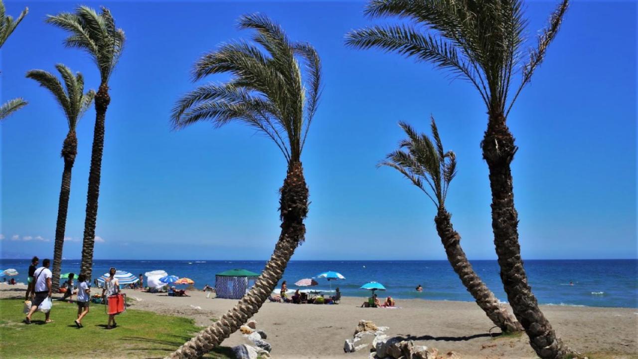 Apartment Carihuela Playa. Plaza Del Remo. Exclusivo Al Lado Del Mar. *